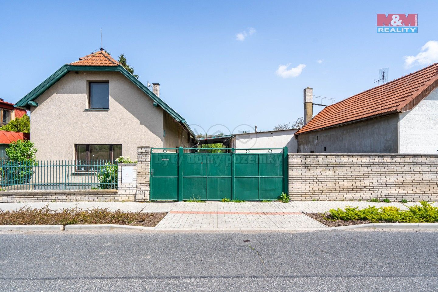Prodej dům - Chrást, 67 m²