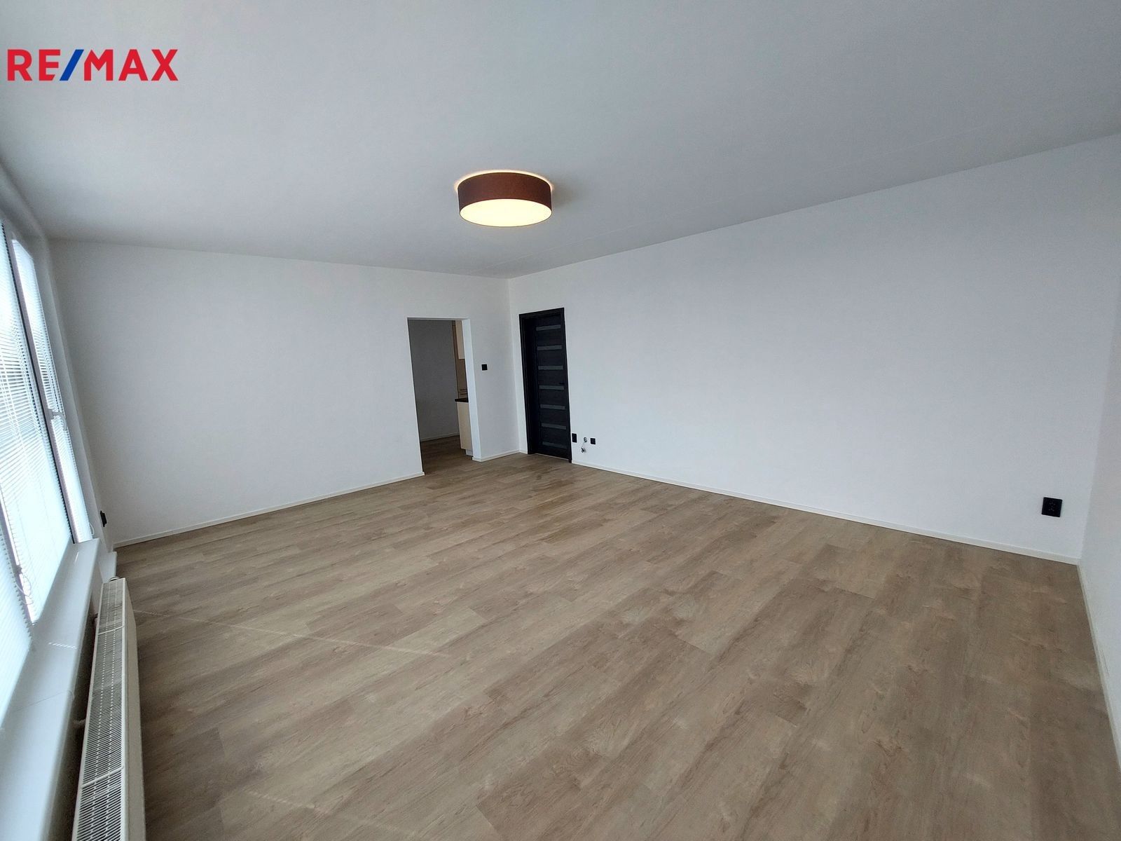 Prodej byt 3+1 - Česko, 99 m²