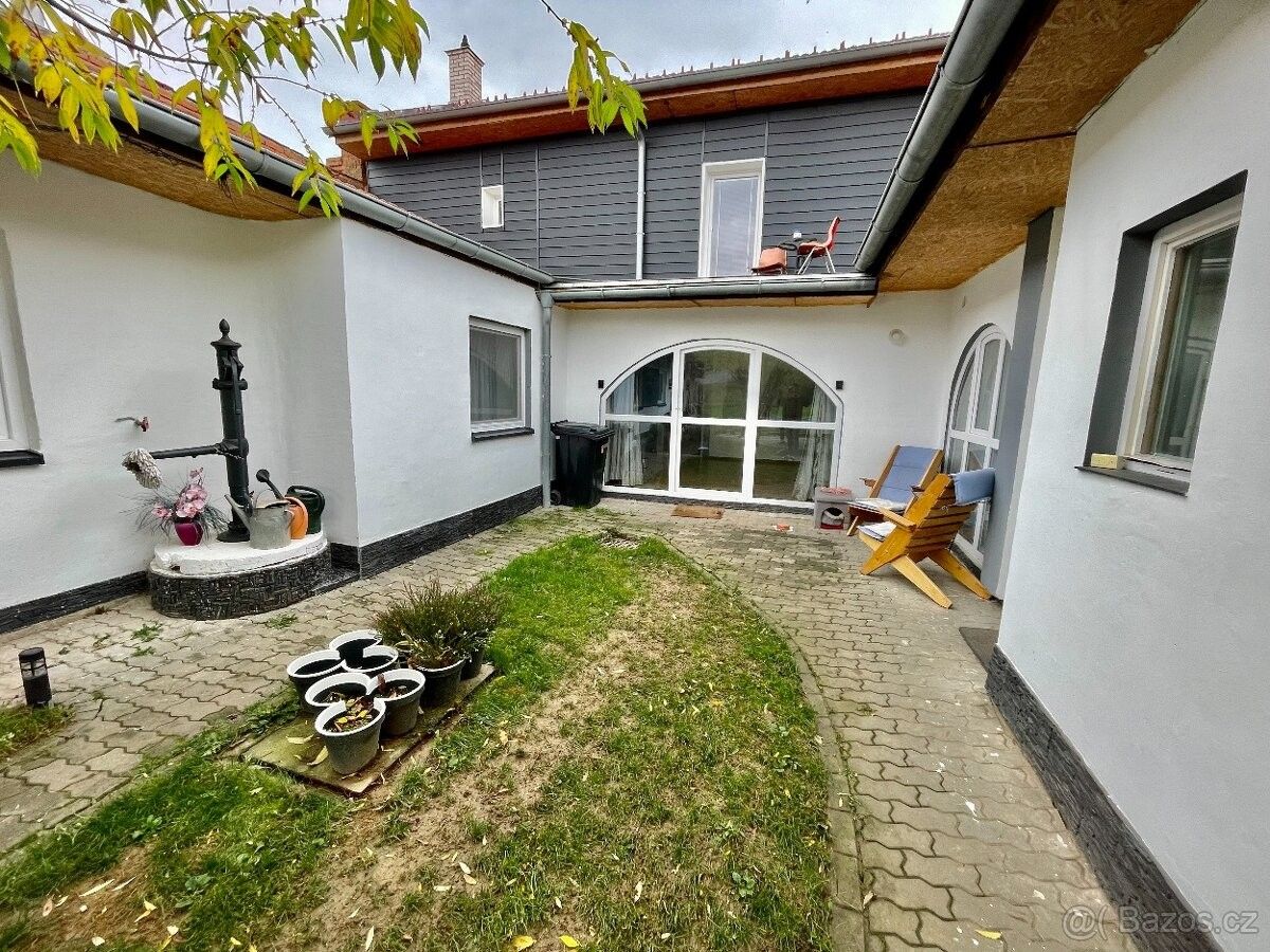 Prodej dům - Prostějov, 796 01, 218 m²