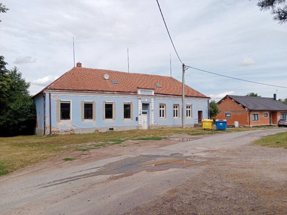 Prodej dům - Jaroslavice, 671 28, 634 m²