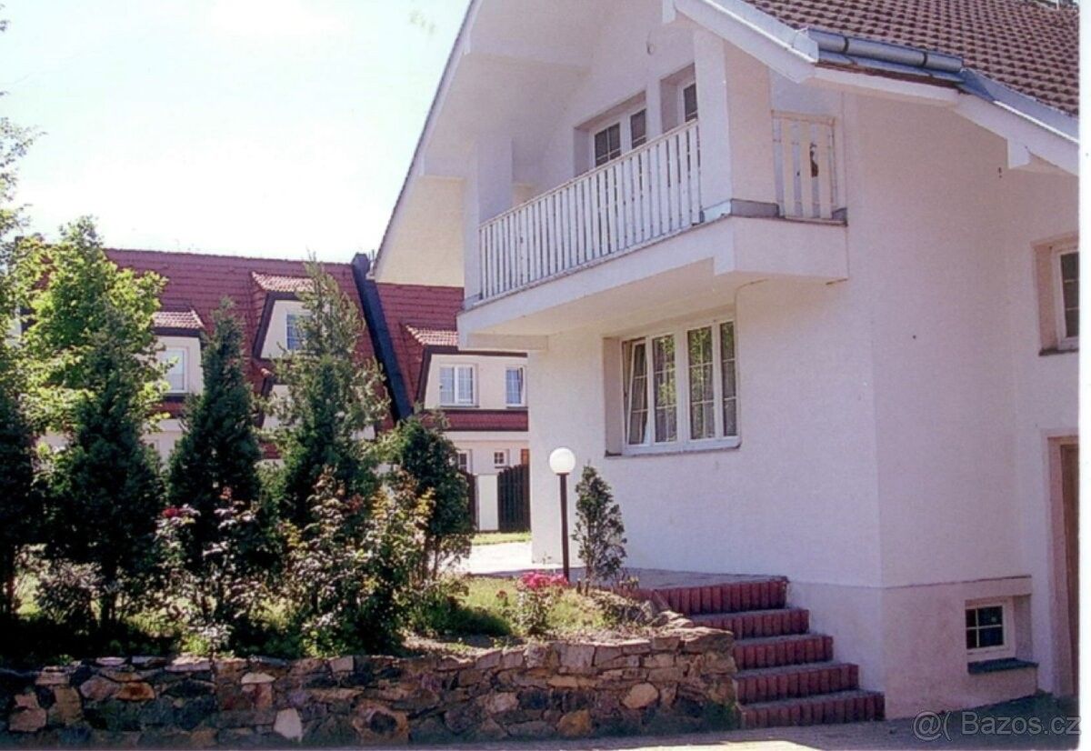 Prodej dům - Horoměřice, 252 62, 350 m²