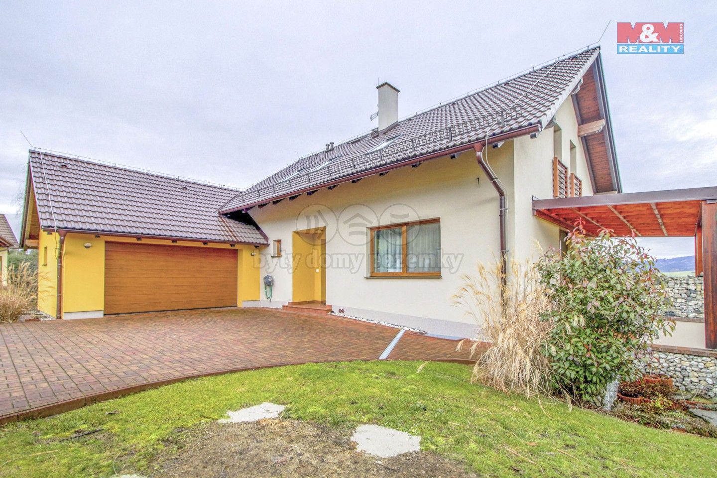 Rodinné domy, Újezdec, Mochtín, 162 m²