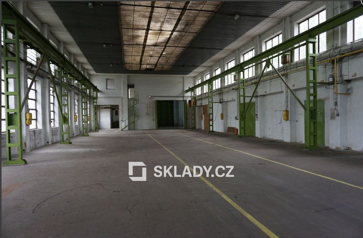 Pronájem sklad - Slavkov u Brna, 1 080 m²