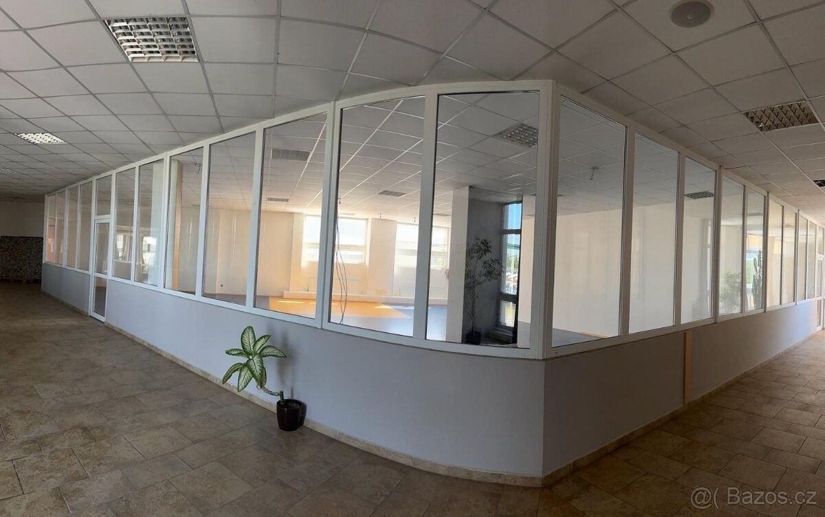 Kanceláře, Zlín, 763 02, 123 m²