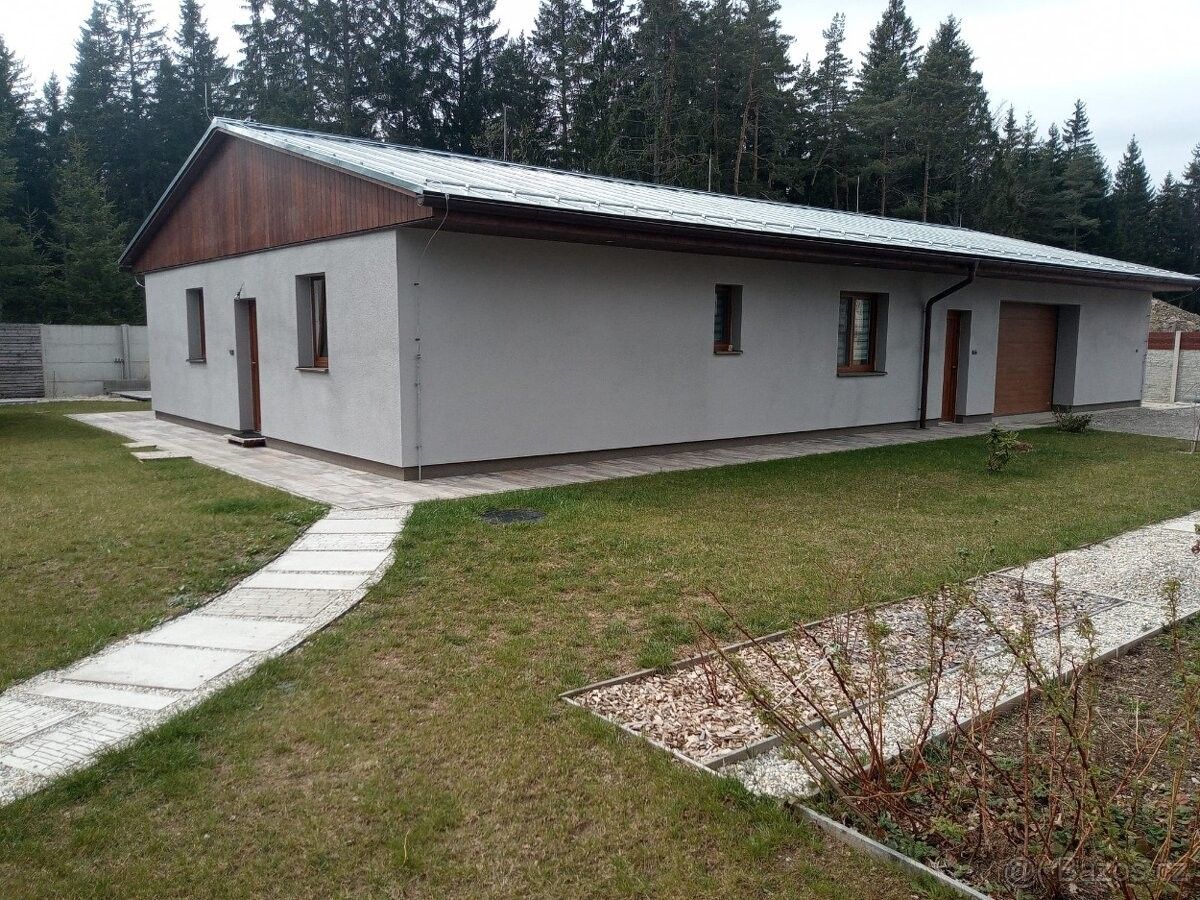 Prodej dům - Vimperk, 385 01, 1 000 m²