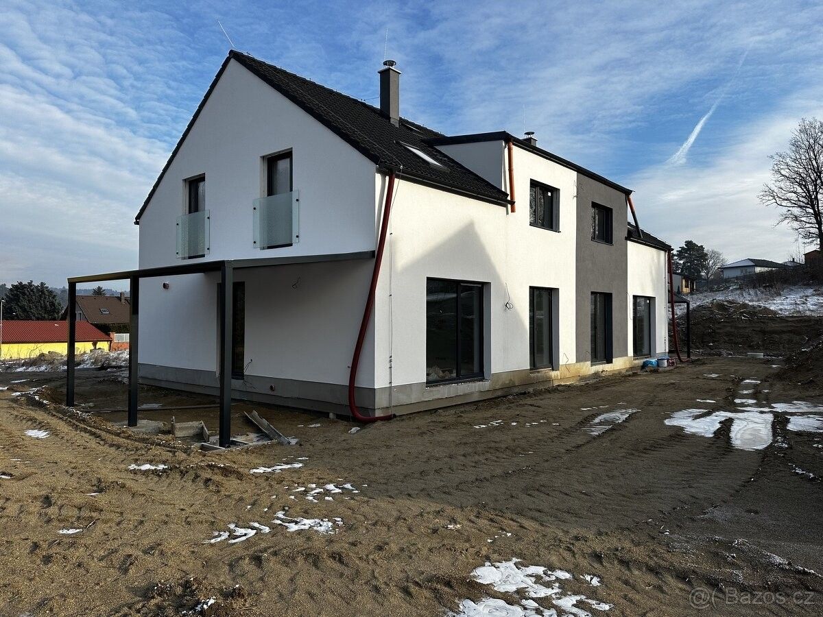 Prodej dům - Týnec nad Sázavou, 257 41, 140 m²