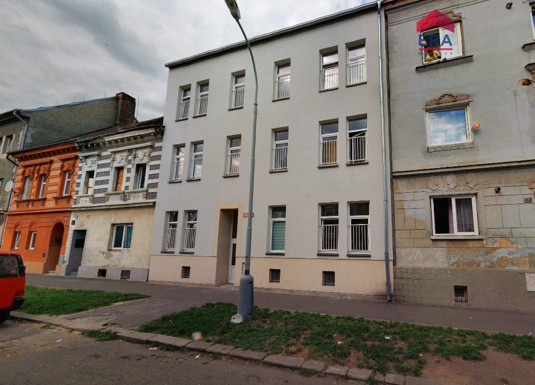Pronájem byt 2+kk - Prostřední, Předlice, Ústí nad Labem, 45 m²