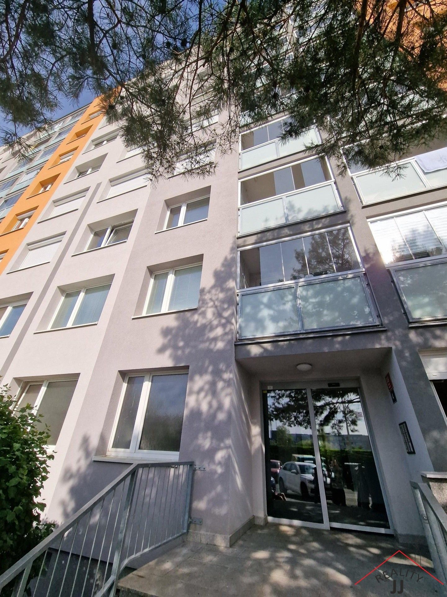 Prodej byt 3+kk - Rezlerova, Praha Petrovice, Česko, 66 m²