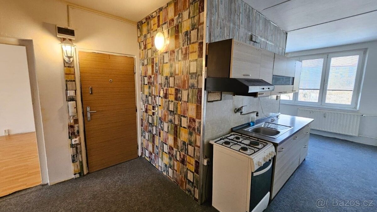Prodej byt 2+1 - Chomutov, 430 04, 60 m²