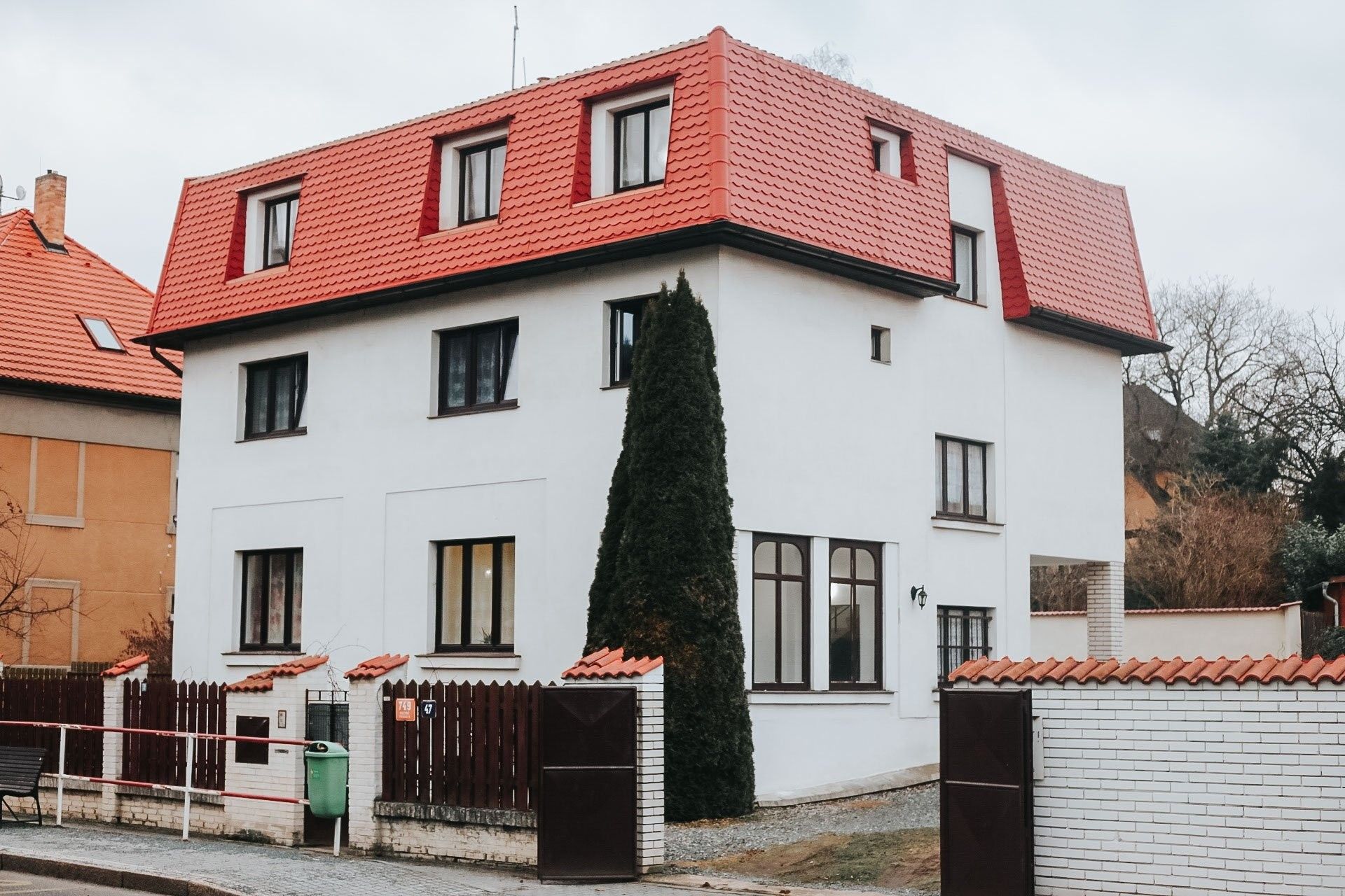 Prodej vila - Ruzyňská, Praha, 450 m²