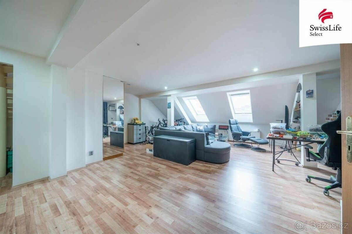 Prodej byt 2+1 - Praha, 120 00, 77 m²