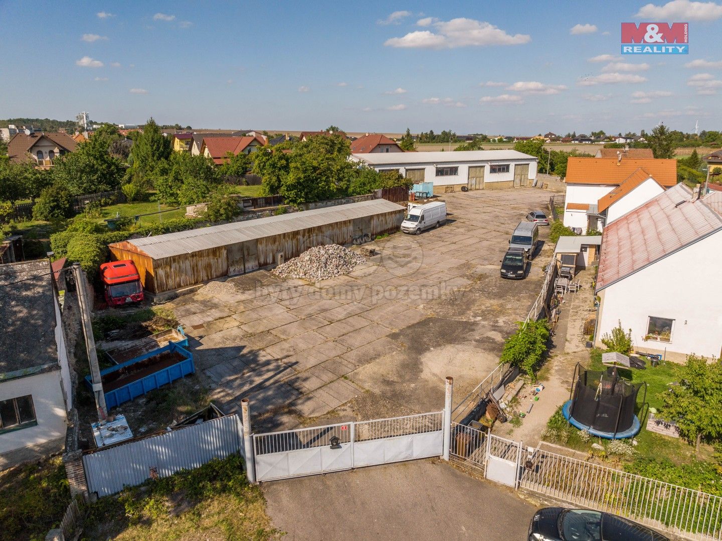 Prodej komerční pozemek - Vyšehrad, Švermov, Kladno, Česko, 2 567 m²