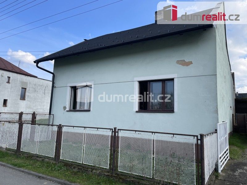 Prodej rodinný dům - Louky, Kobeřice, 100 m²