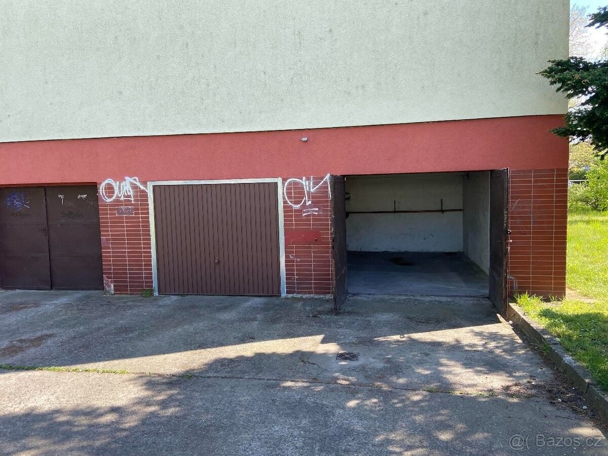 Pronájem garáž - Pardubice, 530 12, 13 m²