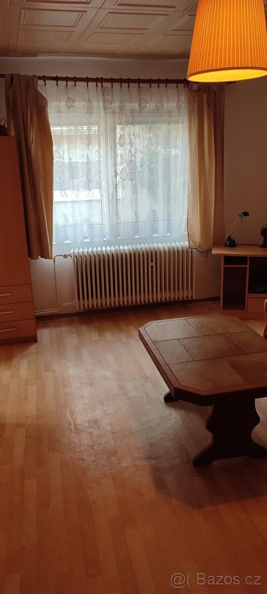 Pronájem byt - Buštěhrad, 273 43