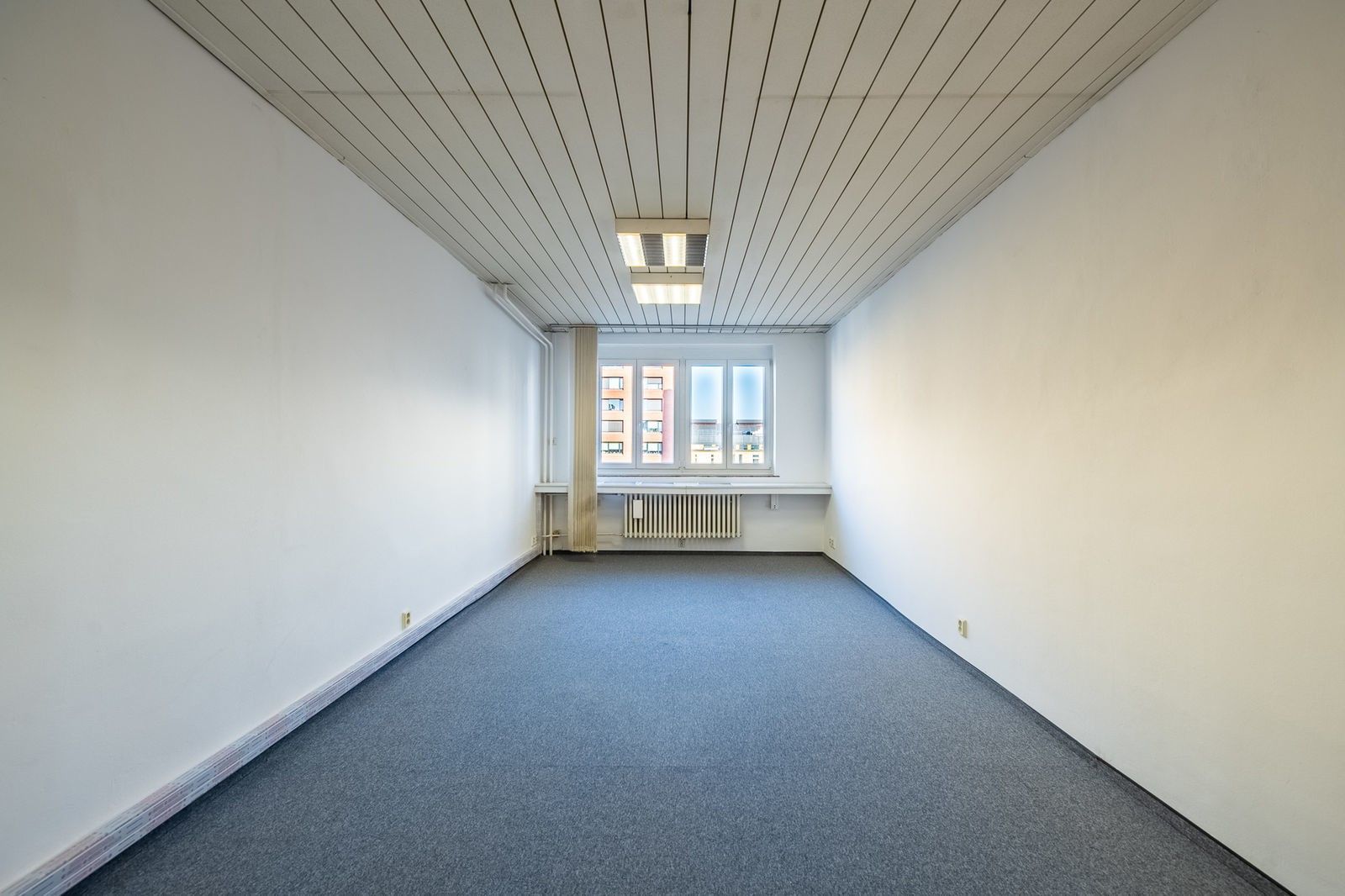 Pronájem kancelář - Přístavní, Praha, 26 m²
