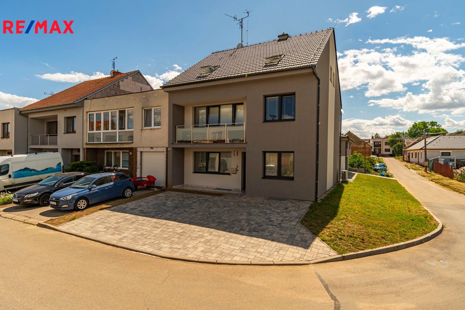 Prodej dům - Zvolence, Dolní Bojanovice, 240 m²