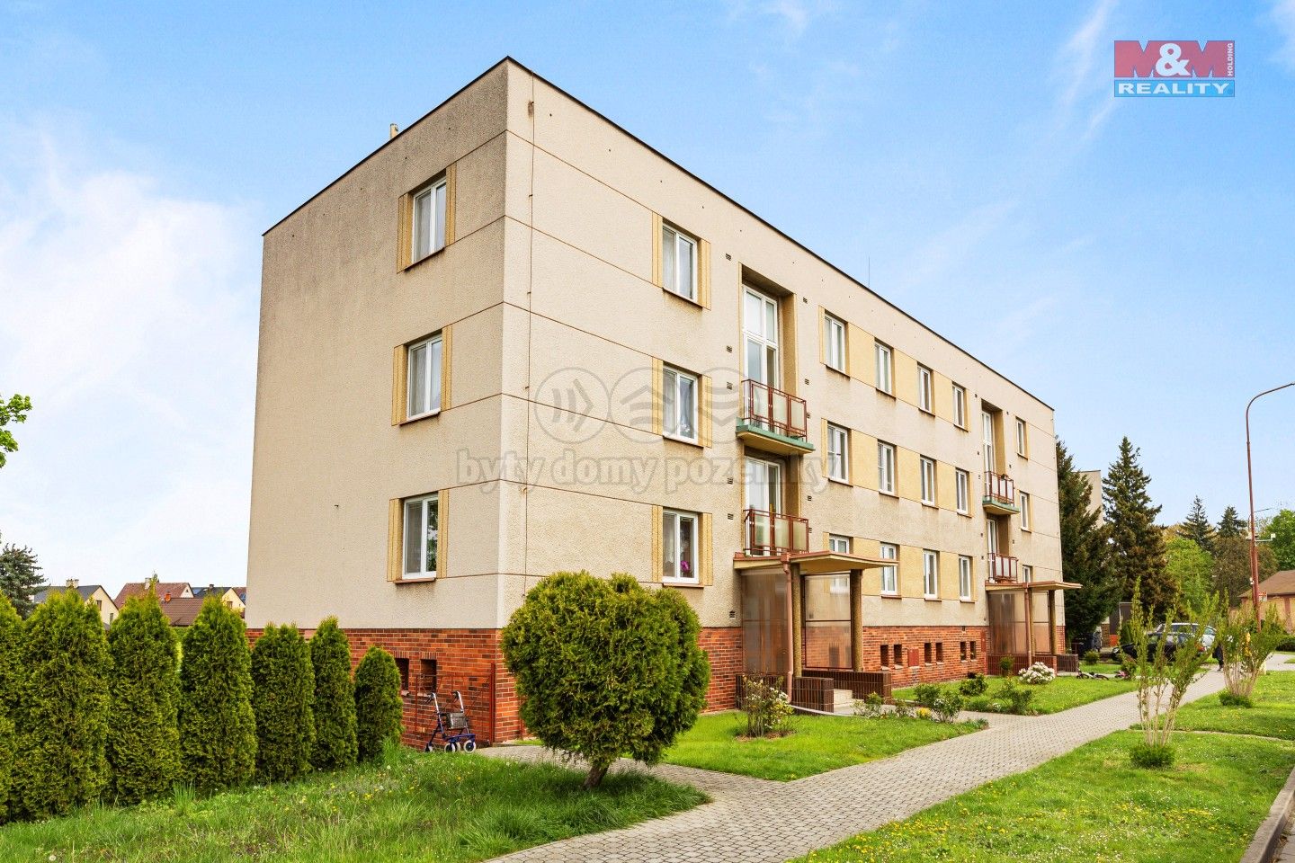 Prodej byt 3+1 - Gen. Svobody, Černožice, 68 m²