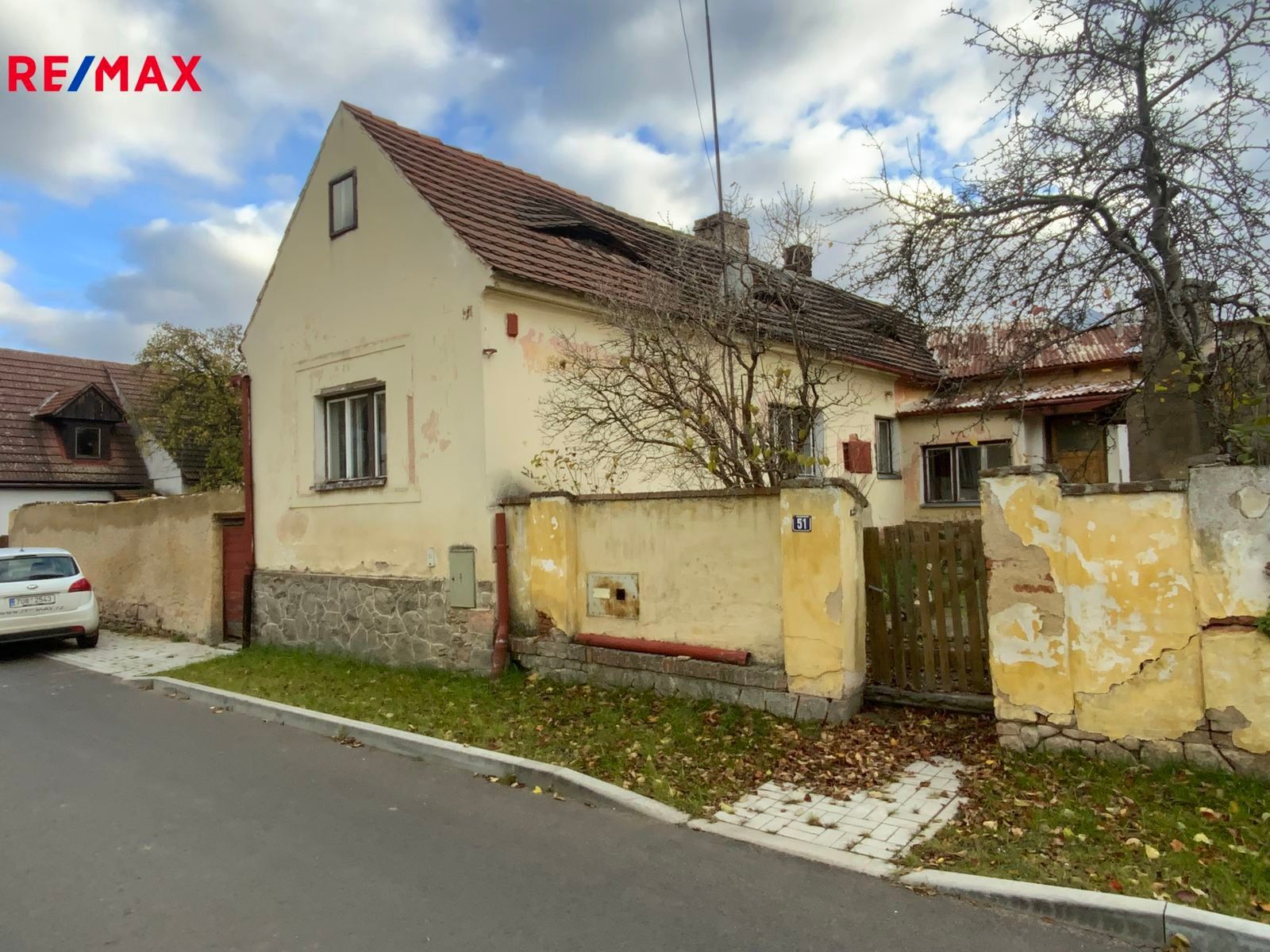 Prodej dům - Sadová, Vroutek, 80 m²