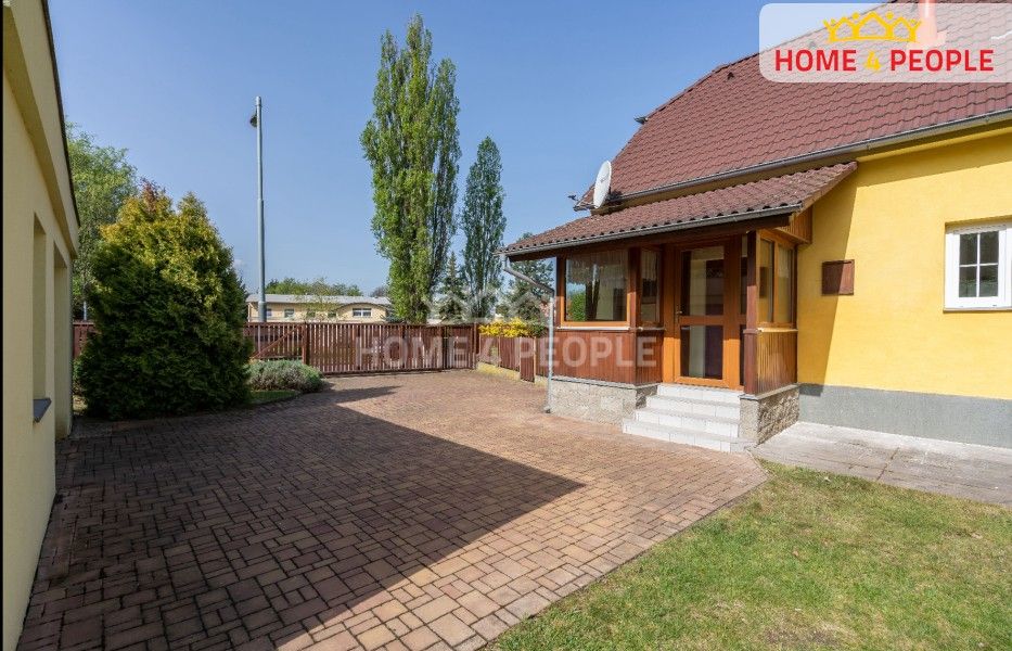 Prodej rodinný dům - Na dolíku, Praha, 141 m²