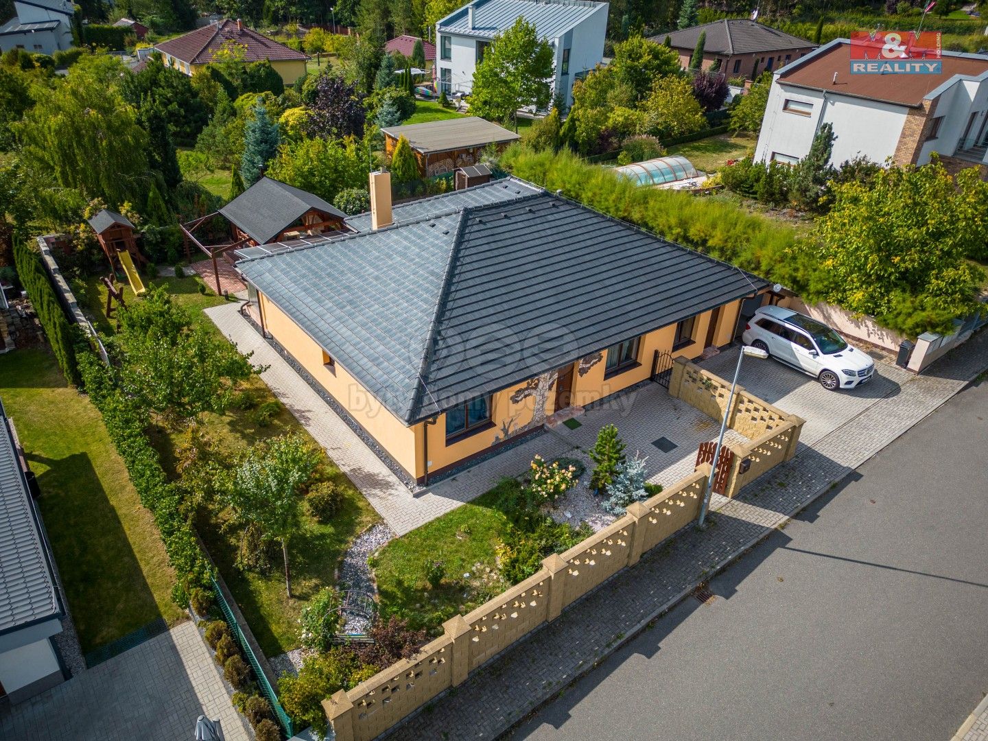 Rodinné domy, Březová, Lány, 206 m²