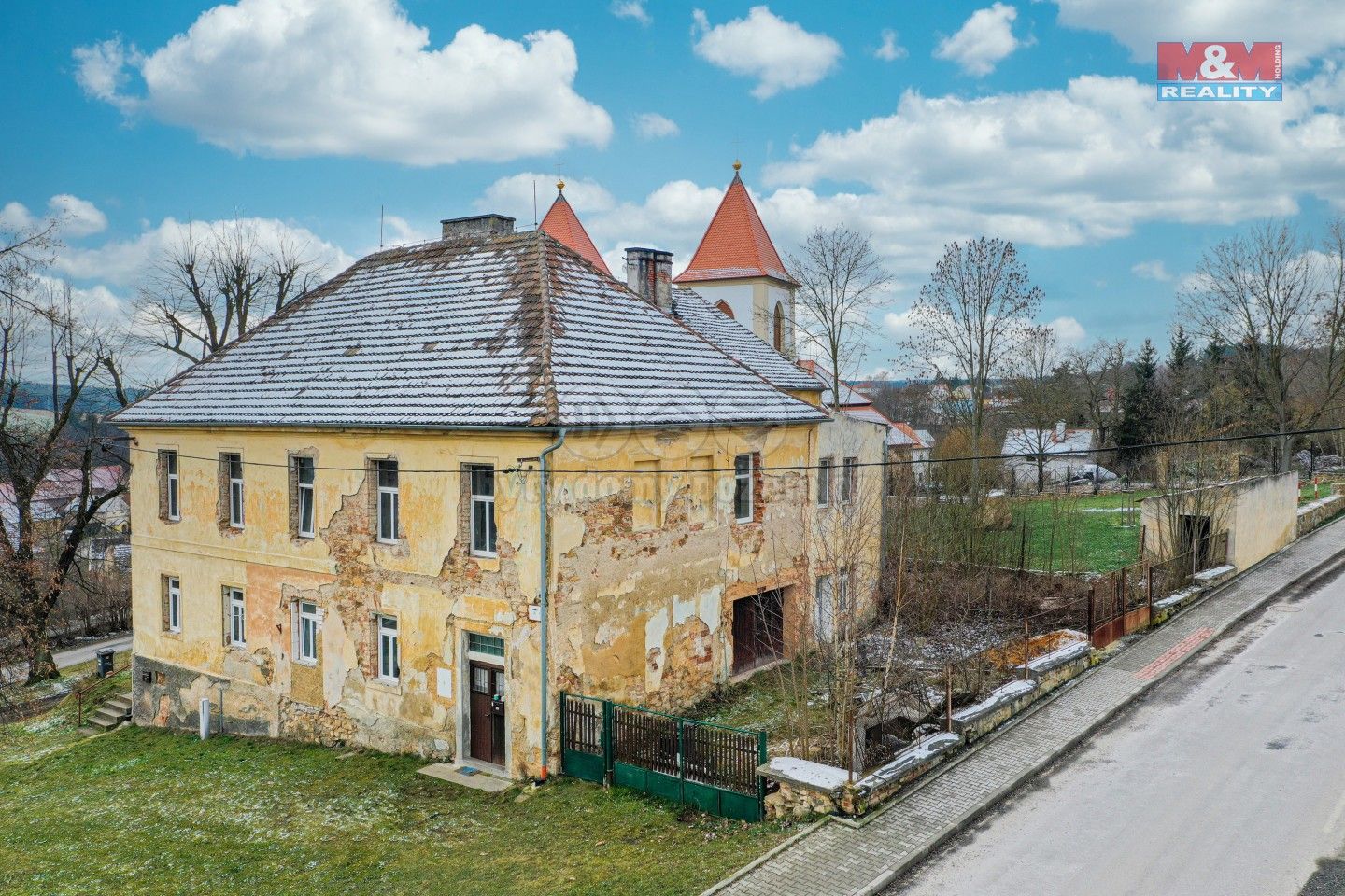 Prodej činžovní dům - Hradec, 300 m²