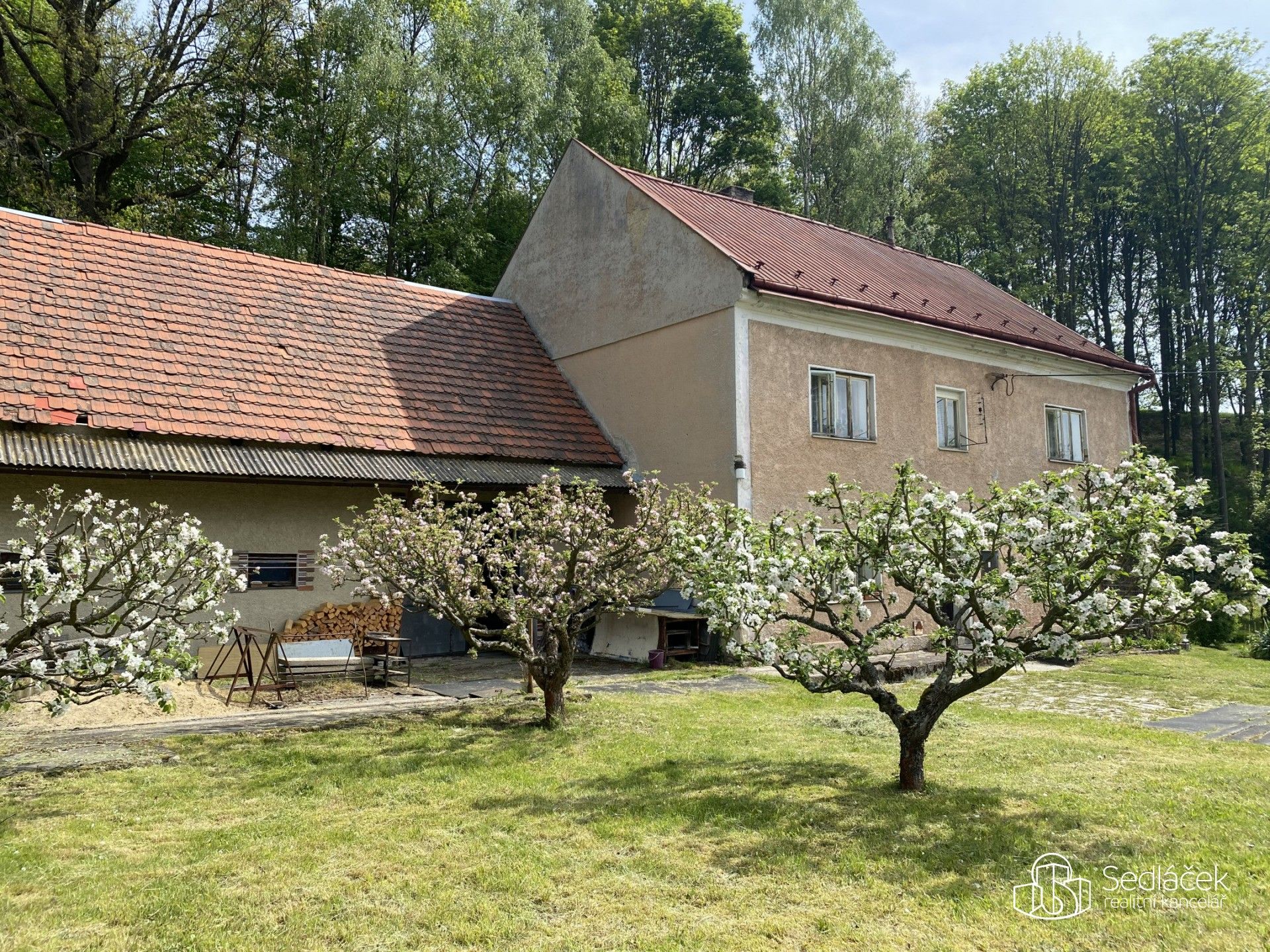 Rodinné domy, Dolní Nivy, 270 m²