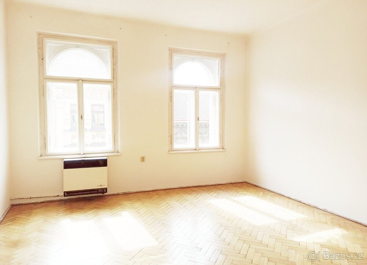 Pronájem byt 1+1 - Praha, 150 00, 40 m²