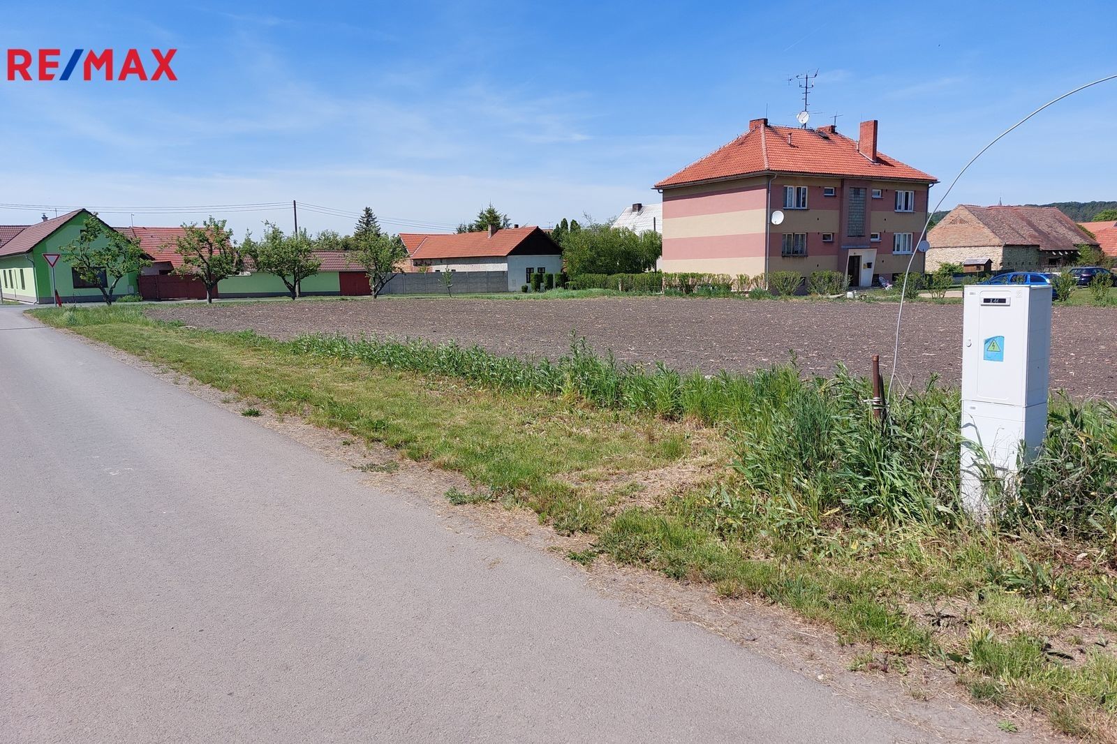 Prodej pozemek pro bydlení - Choťovice, 821 m²