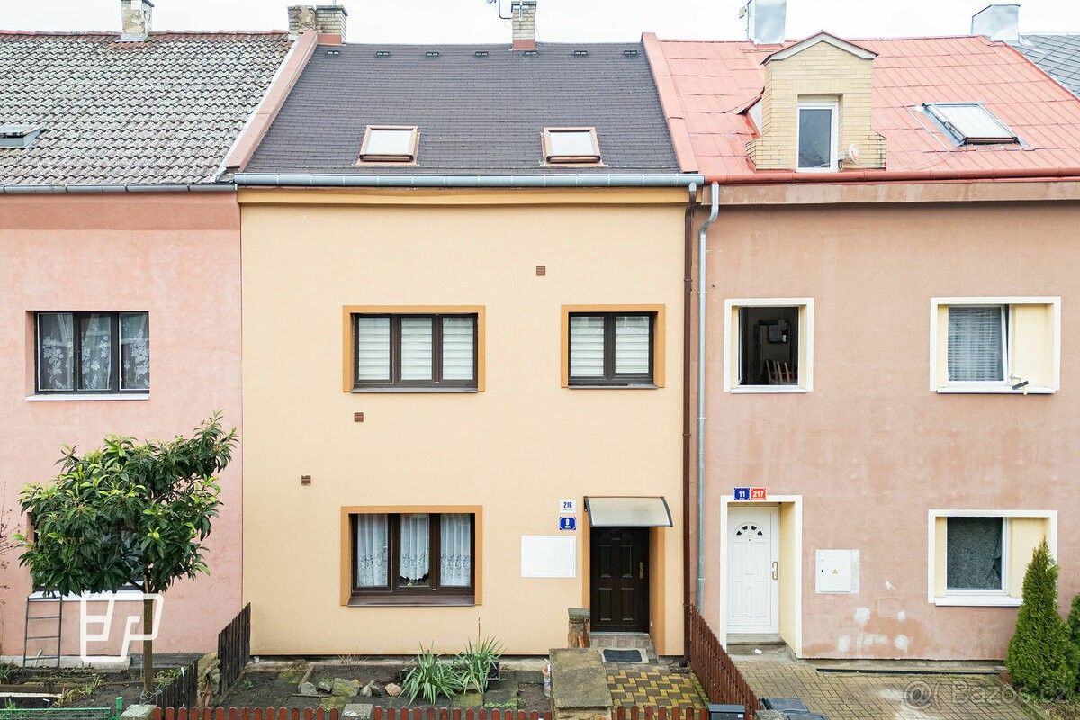 Prodej dům - Ústí nad Labem, 400 07, 73 m²