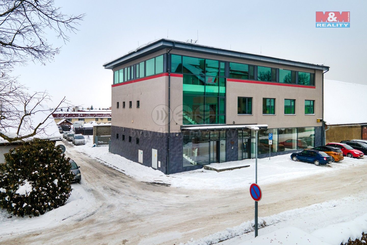 Pronájem obchodní prostory - Dvorská, Lanškroun, 1 000 m²
