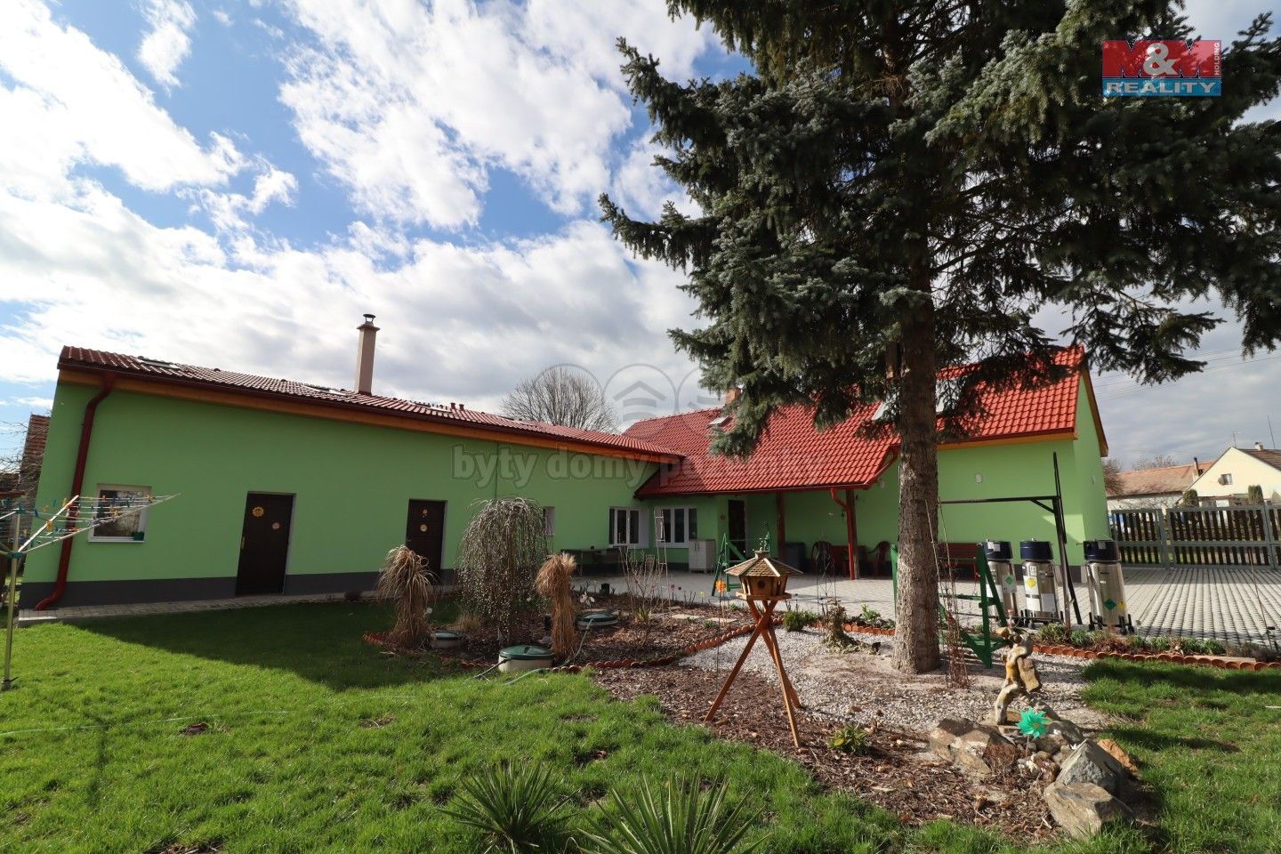 Prodej rodinný dům - Vojničky, Koštice, 150 m²