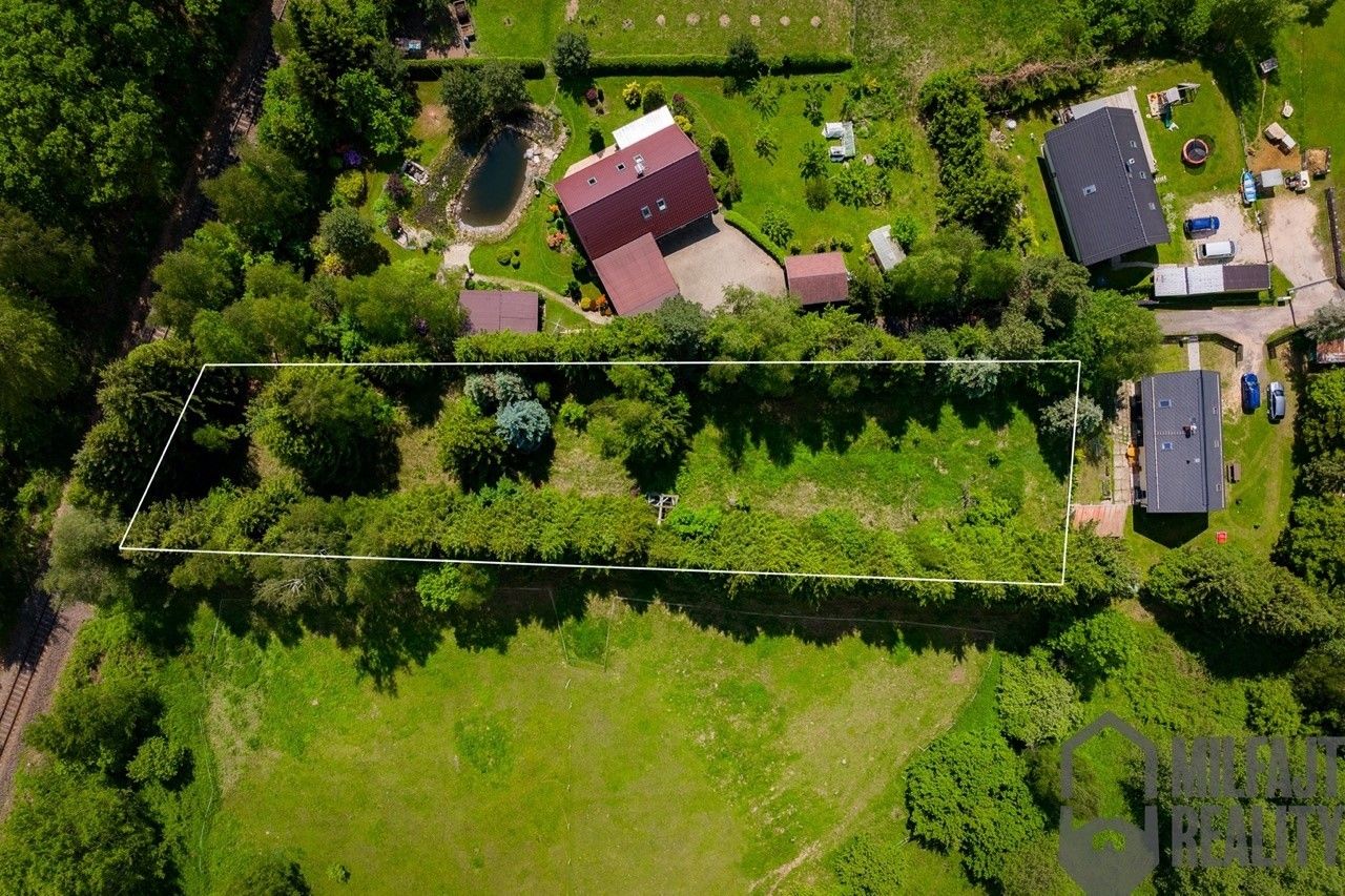 Prodej pozemek pro bydlení - Mníšek, 2 295 m²