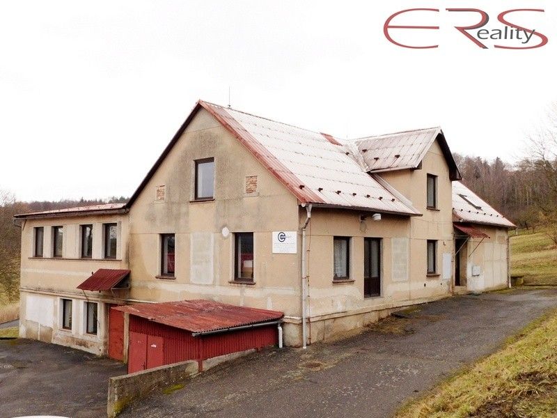 Prodej výrobní prostory - Liščí Kotce, Rovensko pod Troskami, 615 m²
