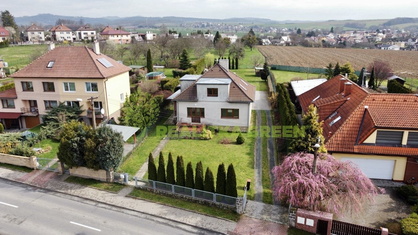 Prodej rodinný dům - Lešenská, Zlín, 230 m²