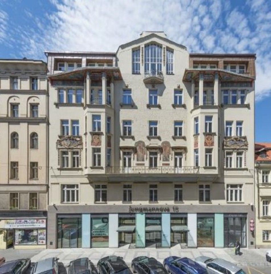 Obchodní prostory, Praha, 110 00, 678 m²