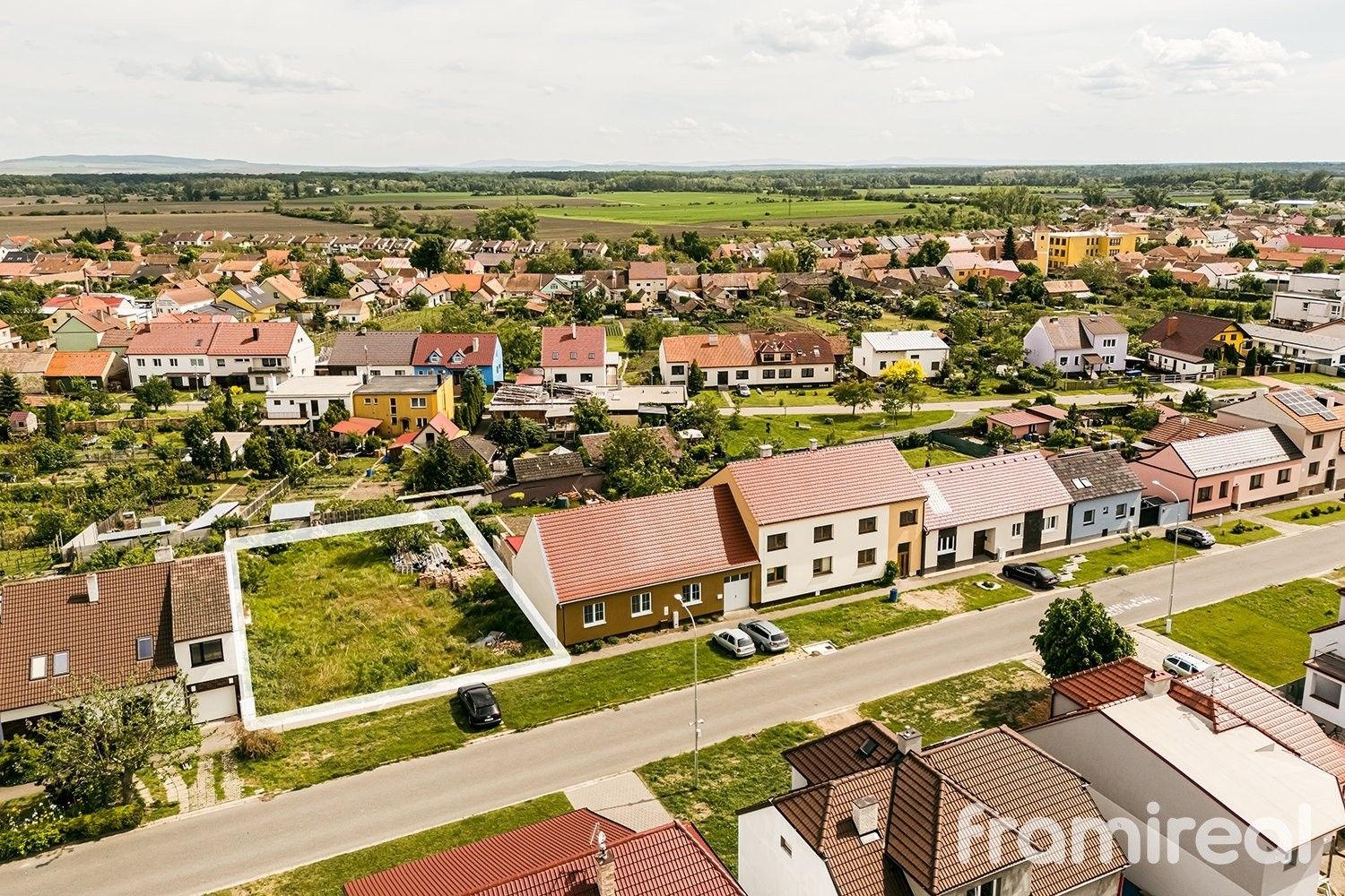 Prodej pozemek pro bydlení - Mikulčice, 692 m²