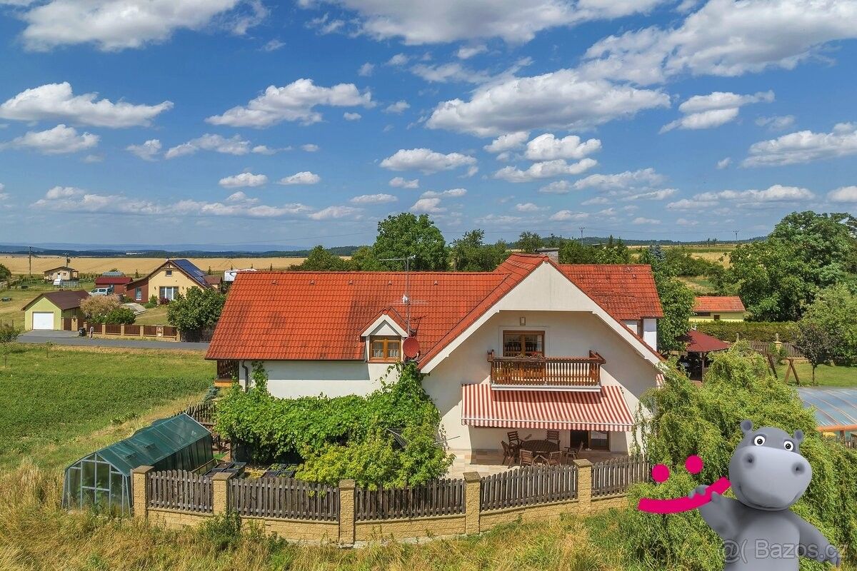 Prodej dům - Jesenice u Rakovníka, 270 33, 352 m²