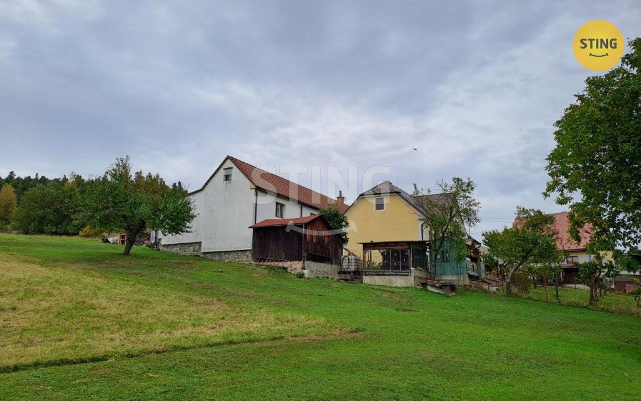 Rodinné domy, Nad tratí, Český Krumlov, 420 m²