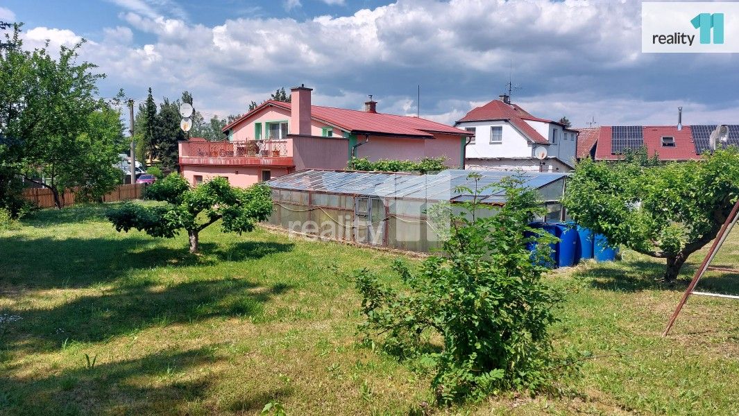 Rodinné domy, Zahradní, Nové Sedlo, 251 m²