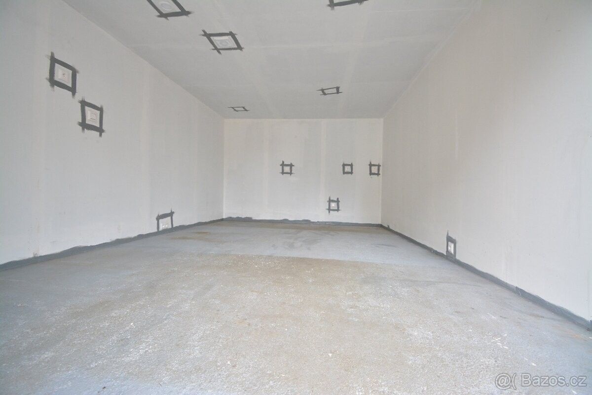 Prodej garáž - Toužim, 364 01, 24 m²