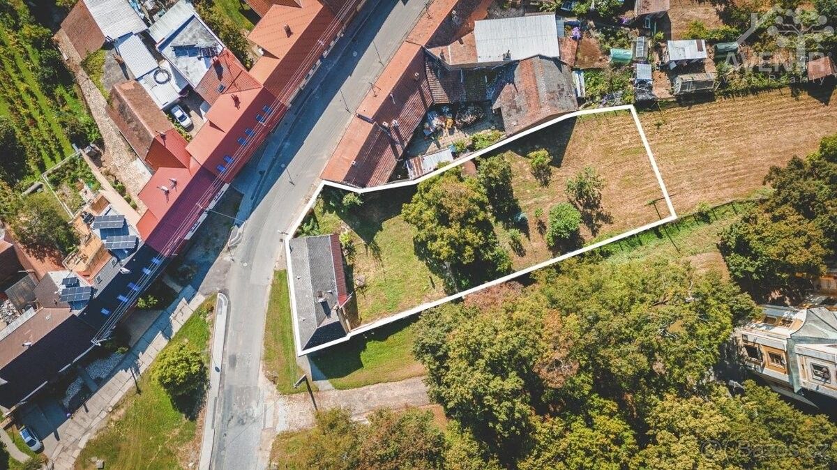 Prodej pozemek - Žeravice, 696 47, 1 110 m²