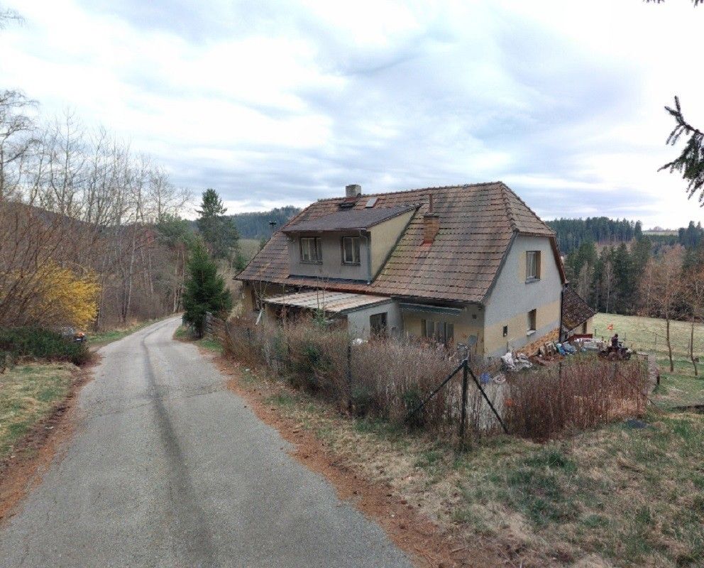 Prodej rodinný dům - V Lukách, Větřní, 130 m²