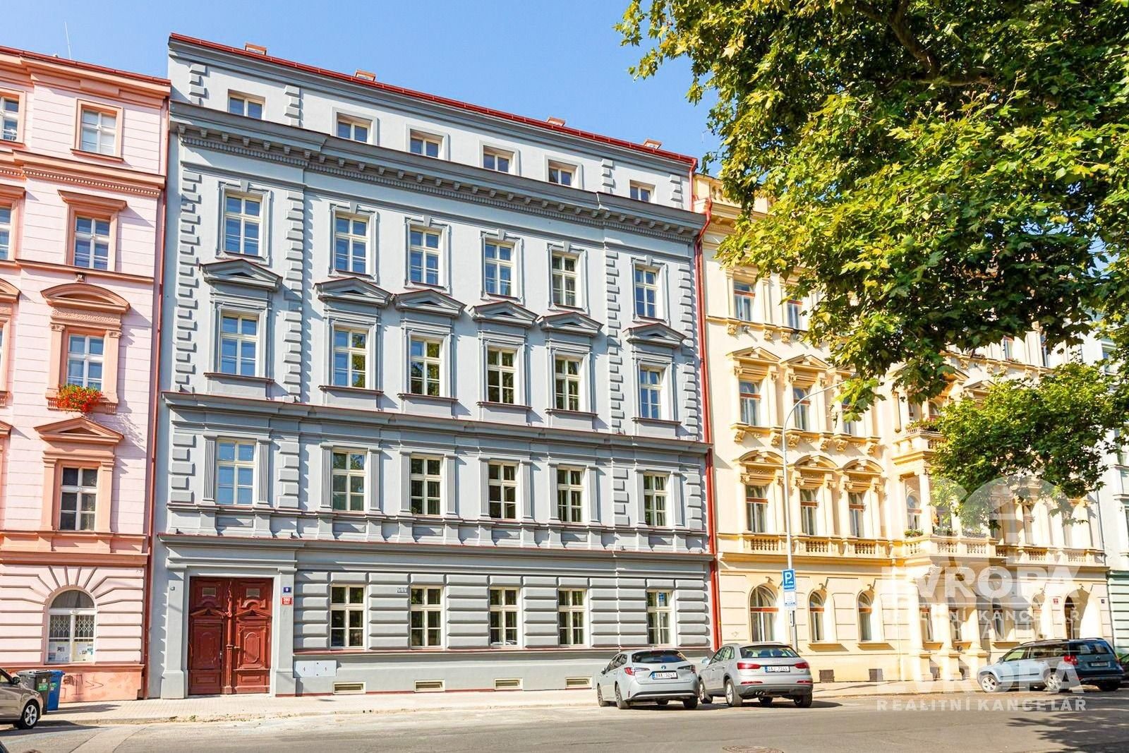 Pronájem byt 1+kk - Peckova, Praha, 30 m²