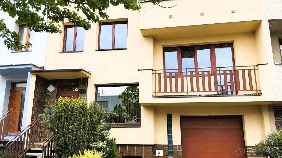 Prodej dům - Holešov, 769 01, 149 m²