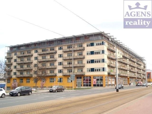 Prodej byt 1+kk - Praha, 190 00, 51 m²