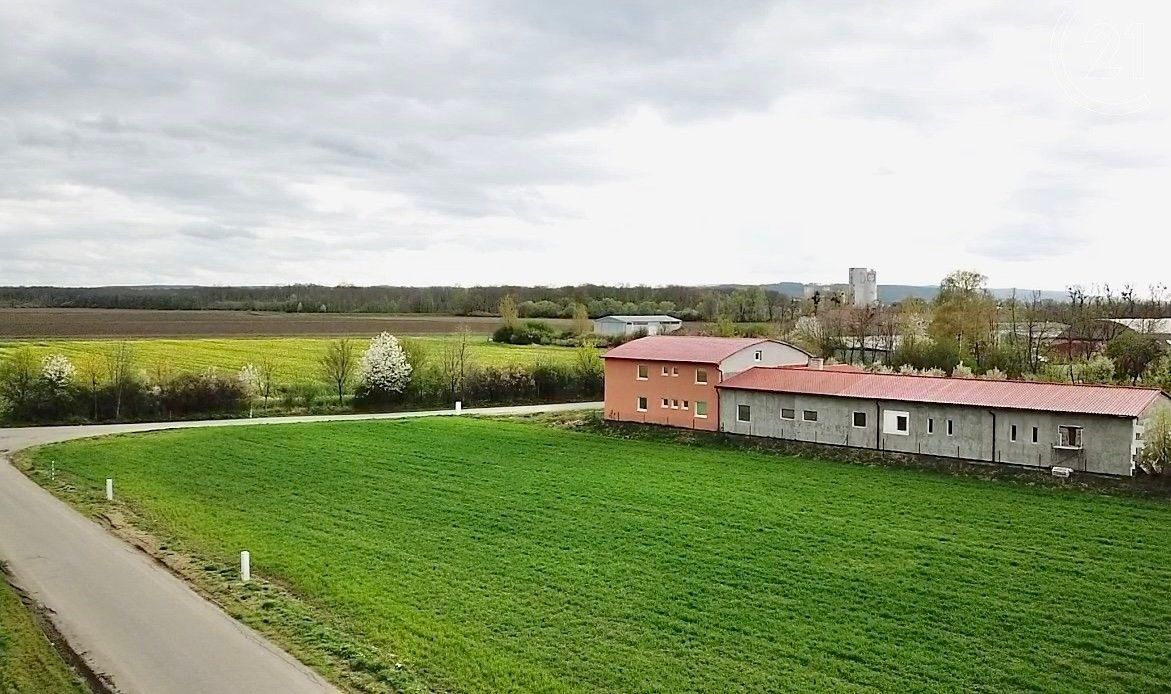Pozemky pro bydlení, Bílany, Kroměříž, Česko, 1 086 m²