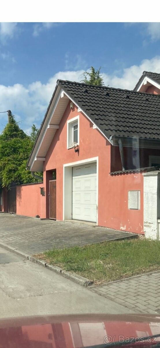 Prodej dům - Kolín, 280 01, 190 m²