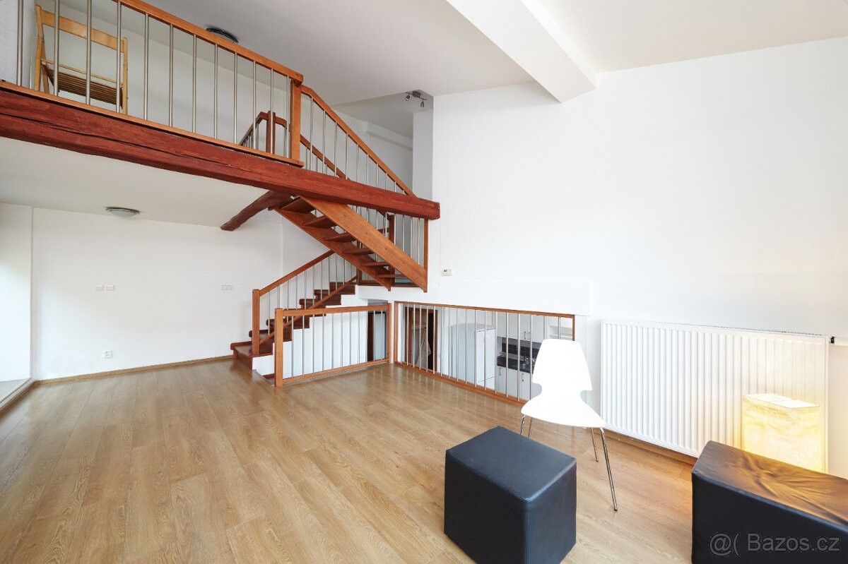 Prodej byt 2+1 - Praha, 150 00, 75 m²
