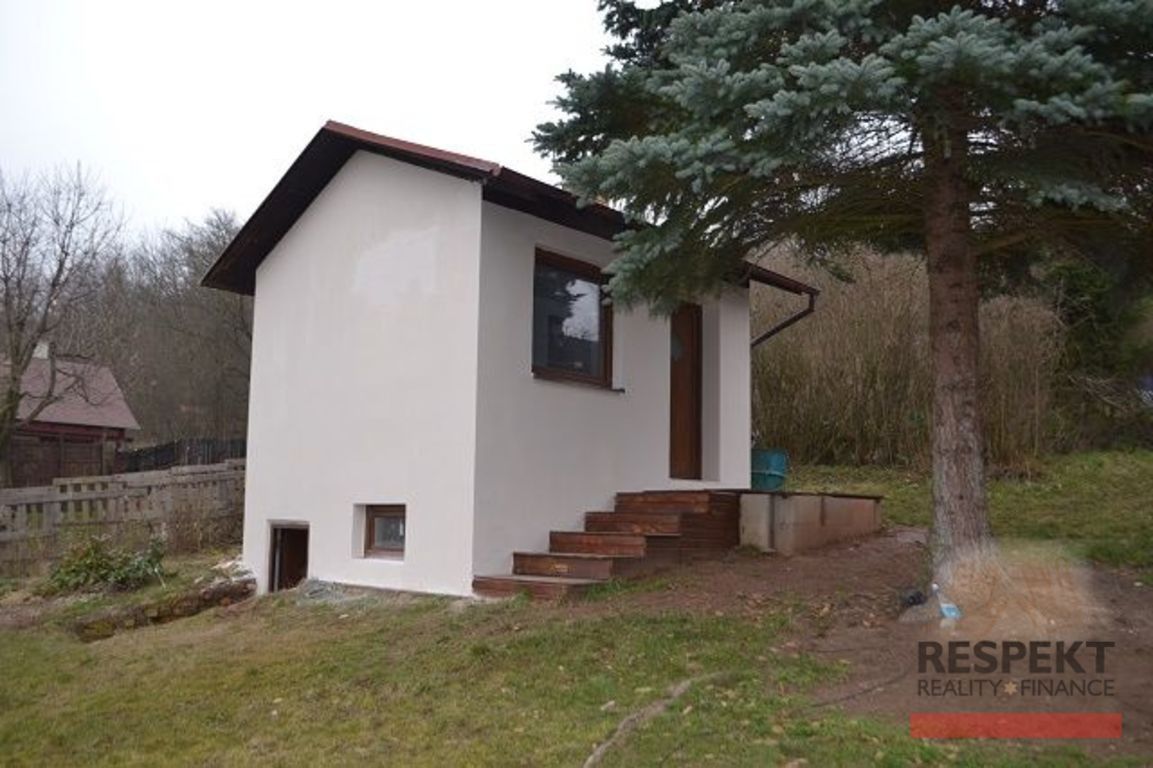 Prodej chata - Vinařice, 20 m²
